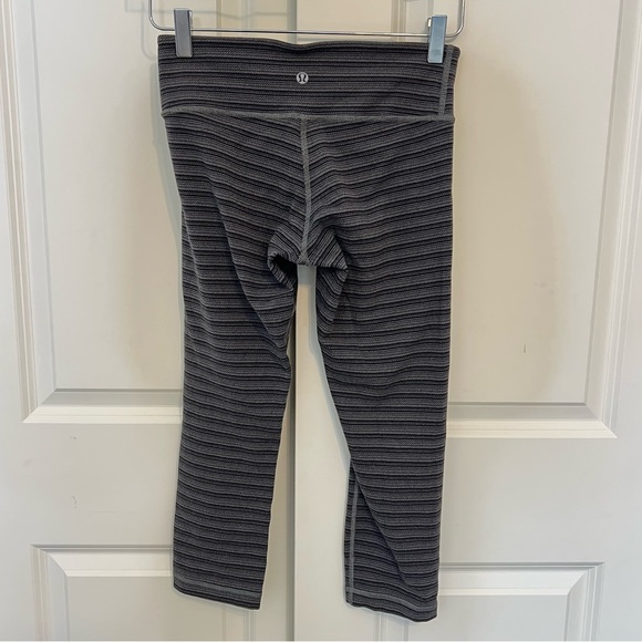 Lululemon Wunder Under 4 Crop Textured Stripe Slate Leggings Grey Coal Yoga - Picture 7 of 16